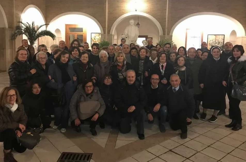 Angri: visita all’istituto delle Battistine fondato Sant’Alfonso M. Fusco figlio spirituale P. Losito — fotografia 2