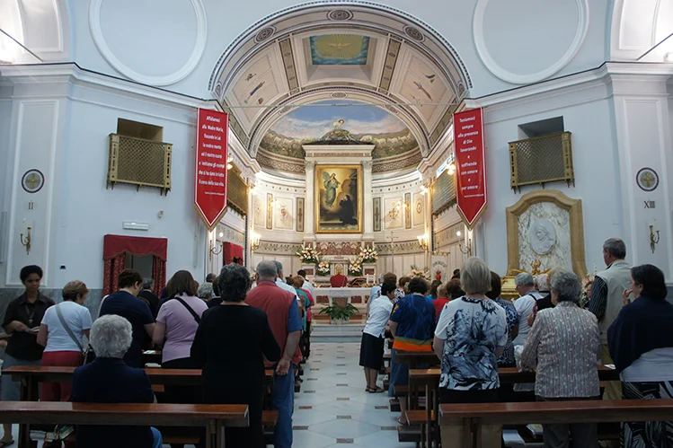 Marianella: visita alla casa natale di sant’Alfonso e al santuario di santa Caterina Volpicelli — fotografia 1